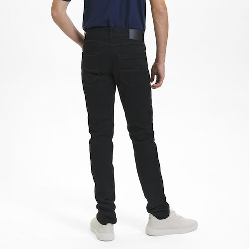 Super Stretch Jeans in Fitted Fit - Black