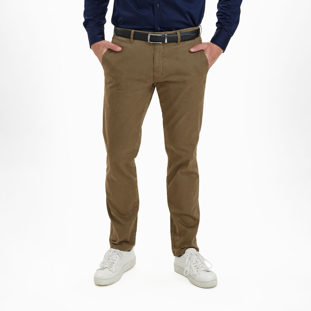 Extreme Flexibility Chinos i Fitted Fit - Dark sand