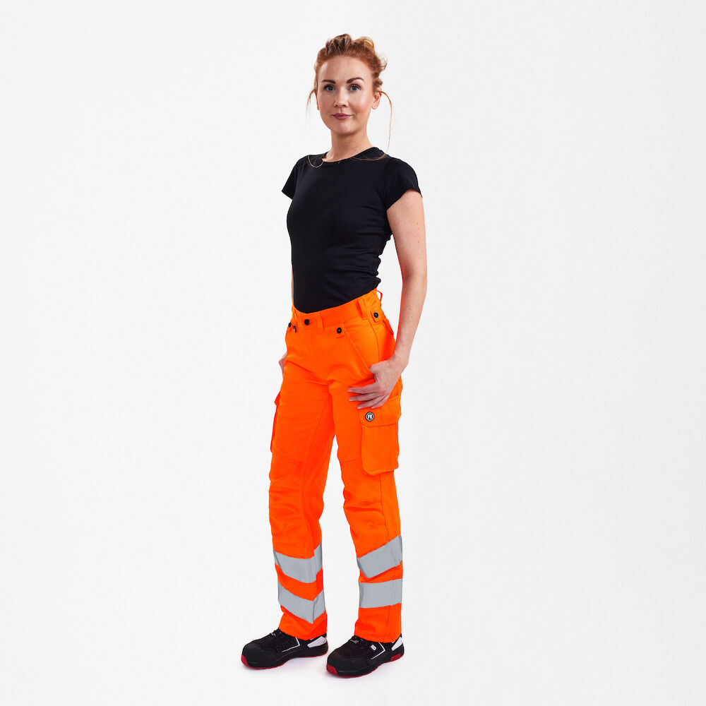 SAFETY Light Damen Arbeitshose – Warnorange (Am Modell)
