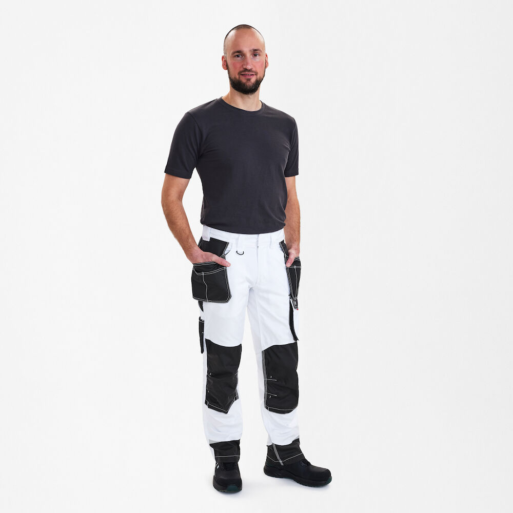 GALAXY Arbeitshose mit Holstertaschen – Weiß / Anthrazit Grau (Am Modell)