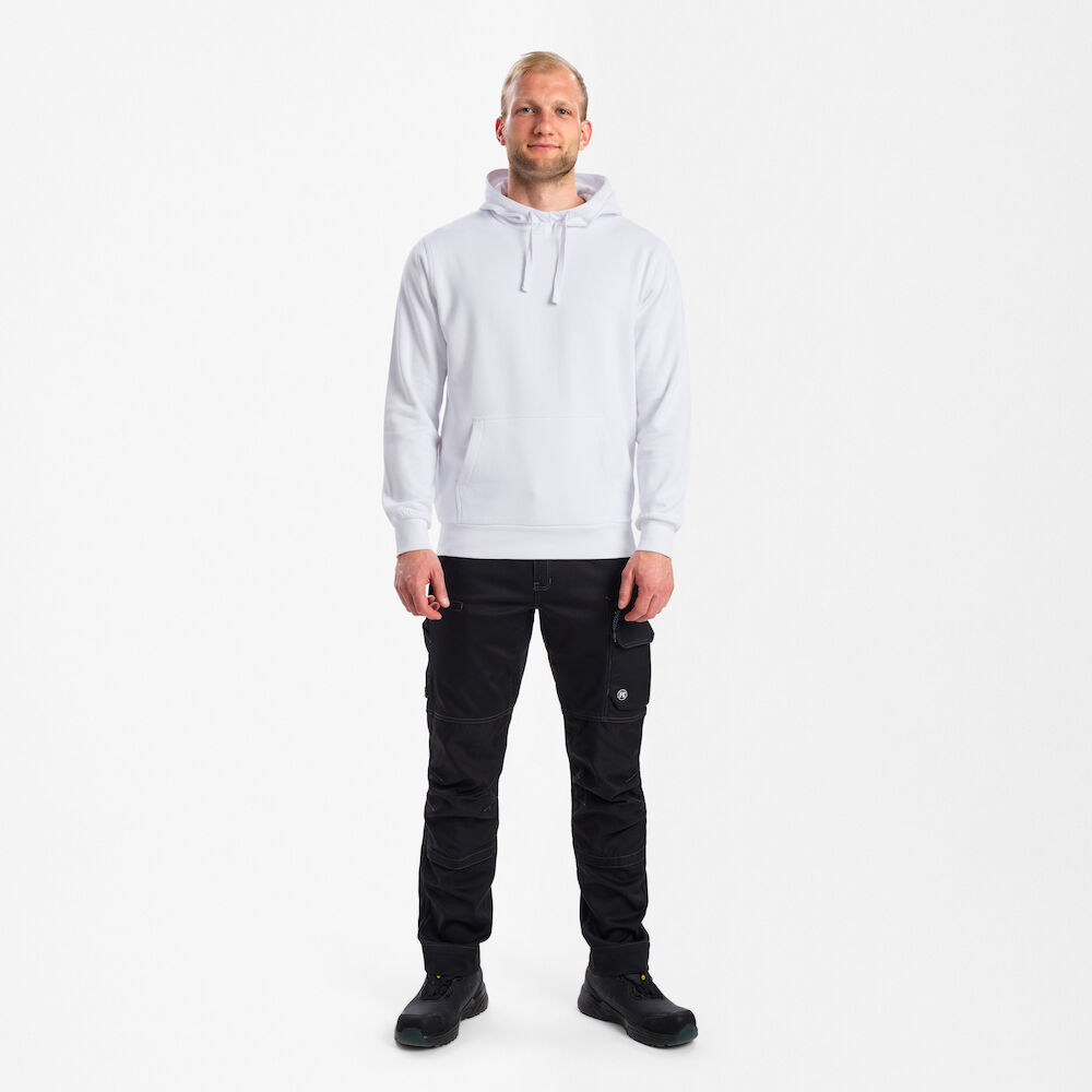 EXTEND Hoodie – Weiß (Am Modell)