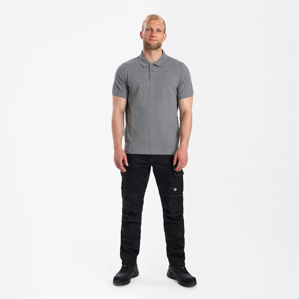 EXTEND Poloshirt mit Stretch – Graumeliert (Am Modell)