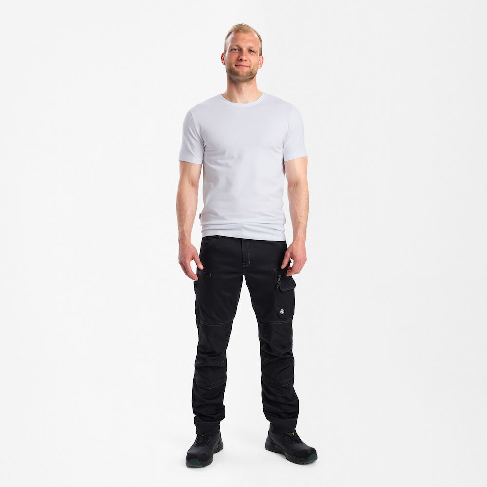 EXTEND T-Shirt mit Stretch – Weiß (Am Modell)