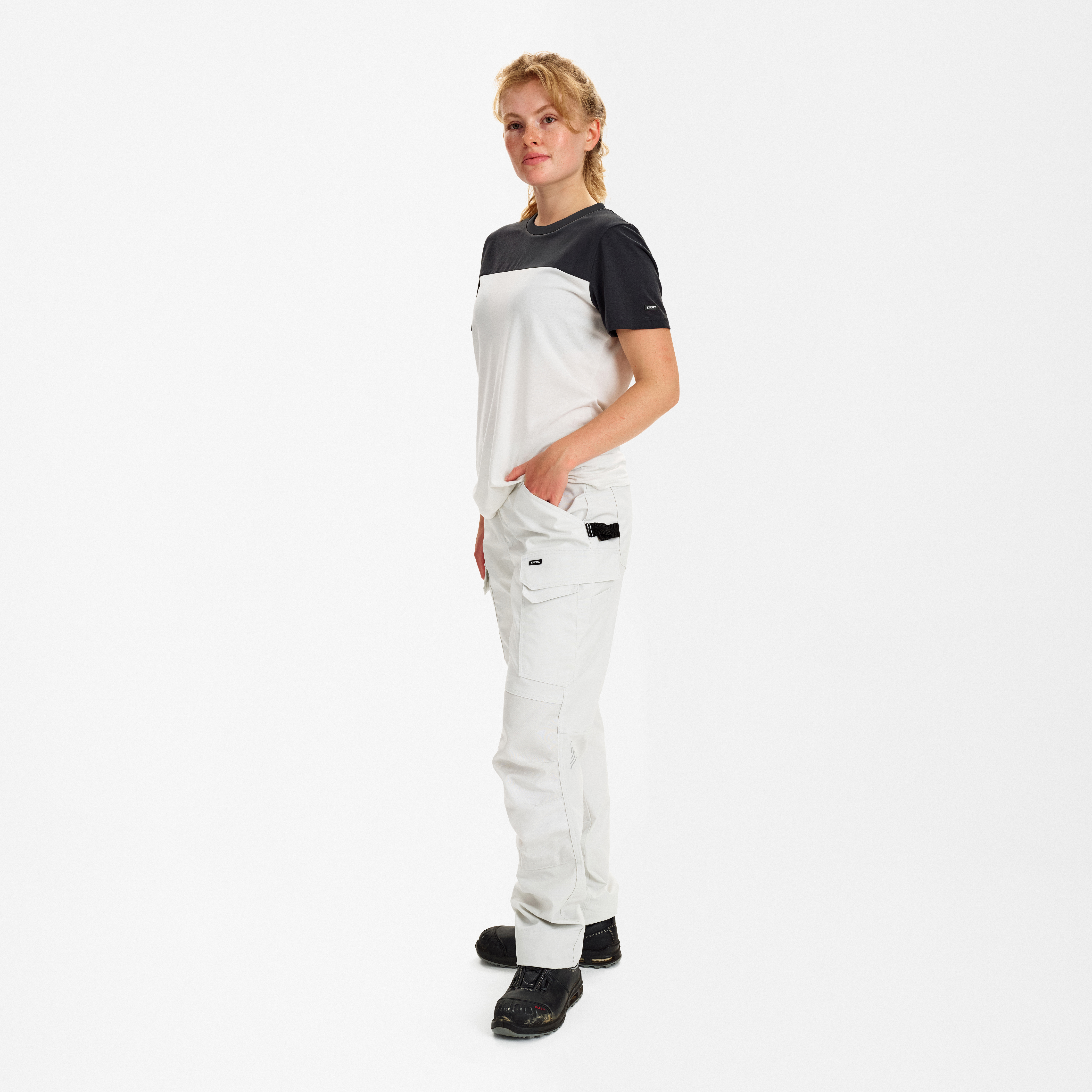 FE_M_F_9334-243-30179.jpg