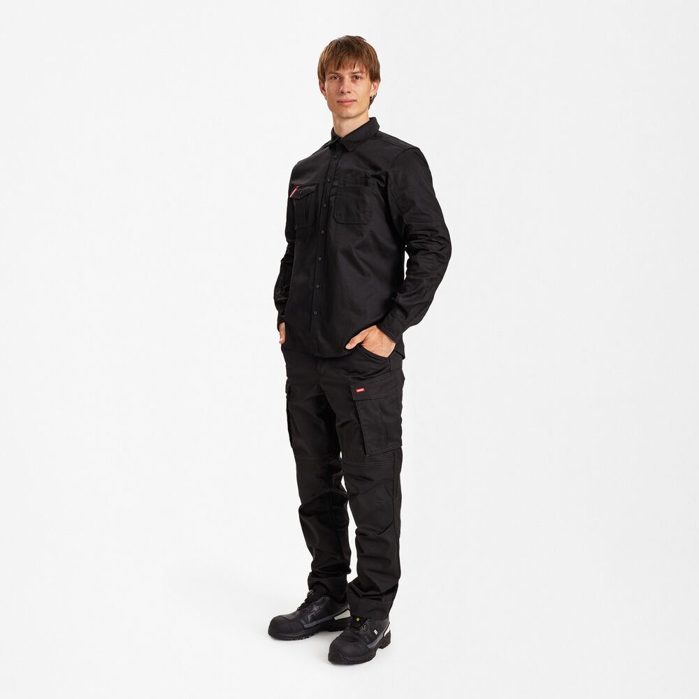 EXTEND Baumwolle Hemd – Schwarz (Am Modell)