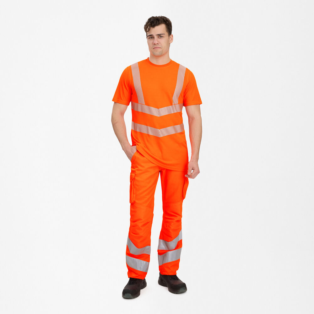 SAFETY T-Shirt – Warnorange (Am Modell)